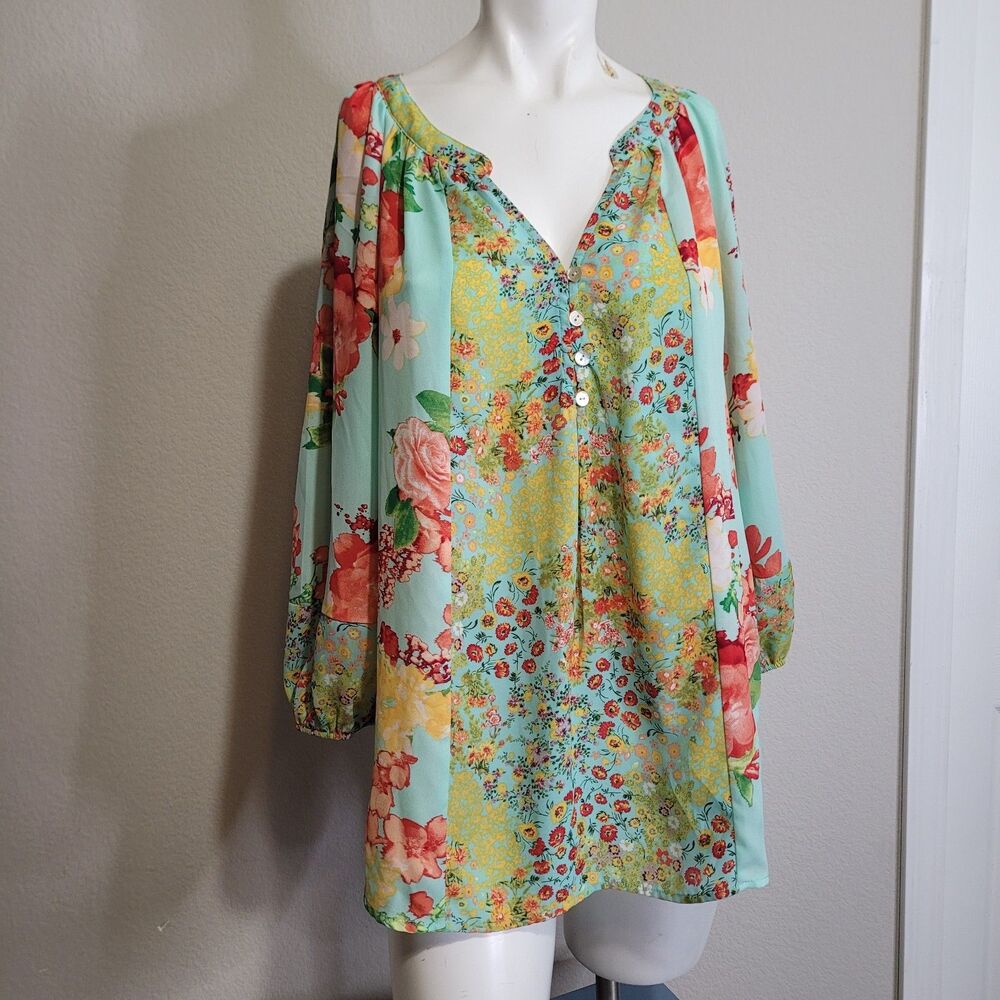 Fig & Flower Large Blouse Patchwork Button V-Neck… - image 1